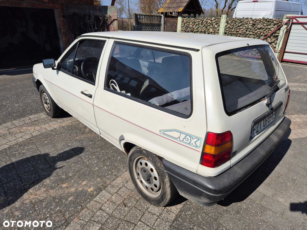 Volkswagen Polo - 2