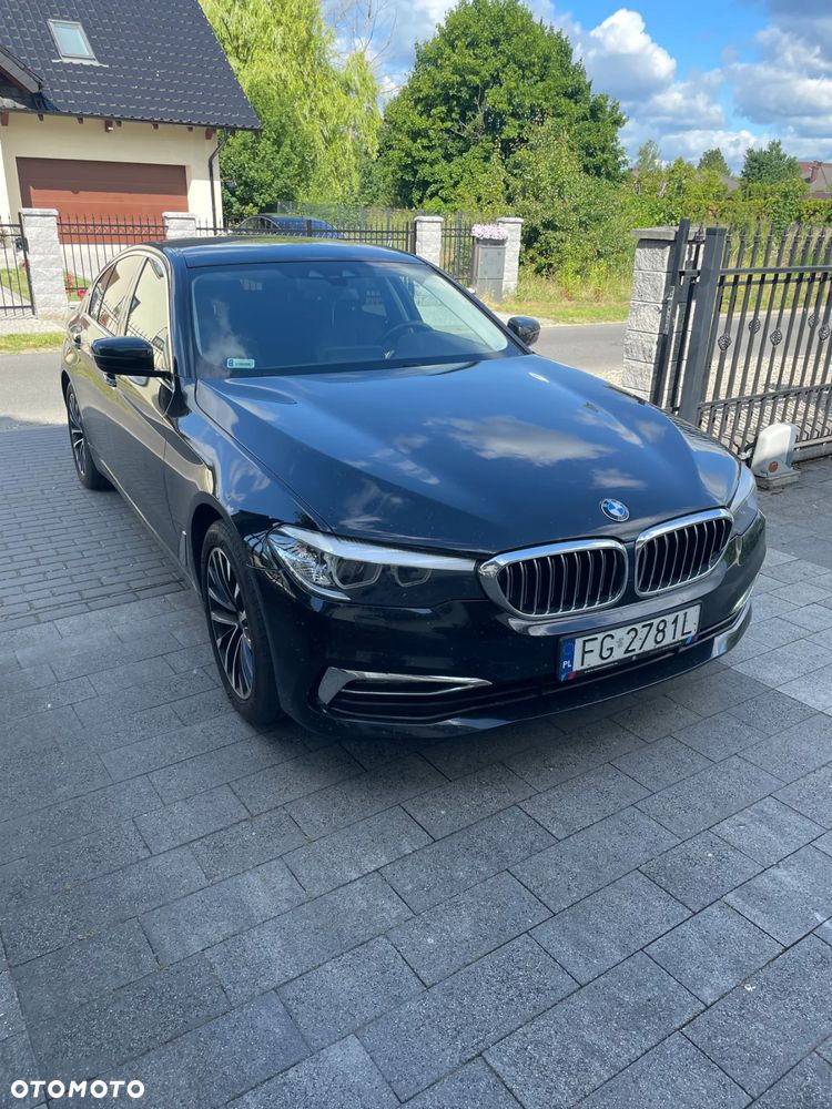 BMW Seria 5 518d Luxury Line - 4