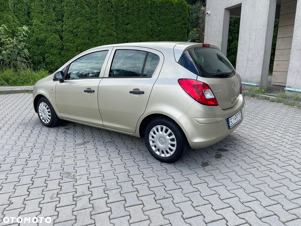 Opel Corsa - 21