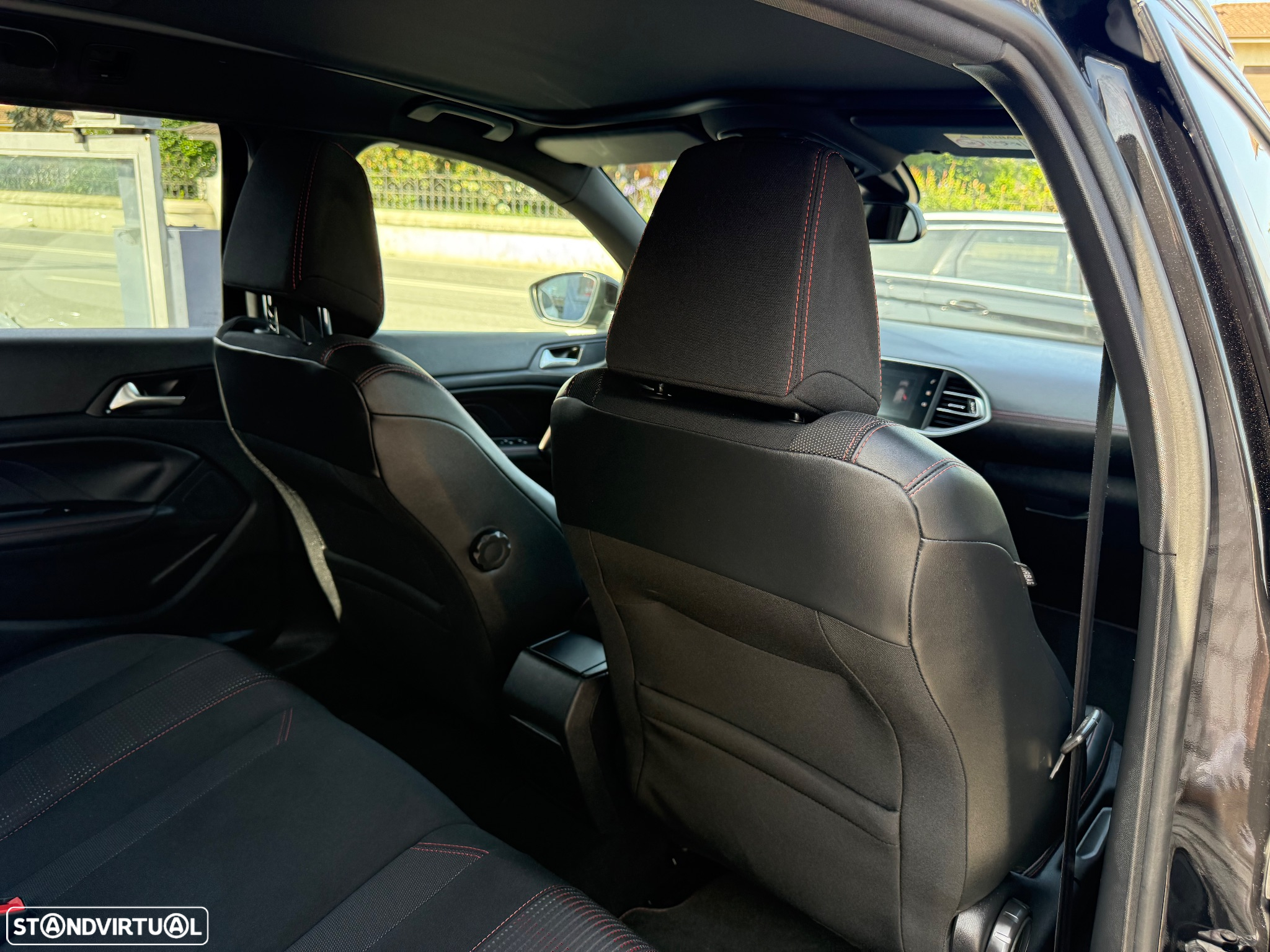 Peugeot 308 SW 1.5 BlueHDi GT Line EAT8 - 47