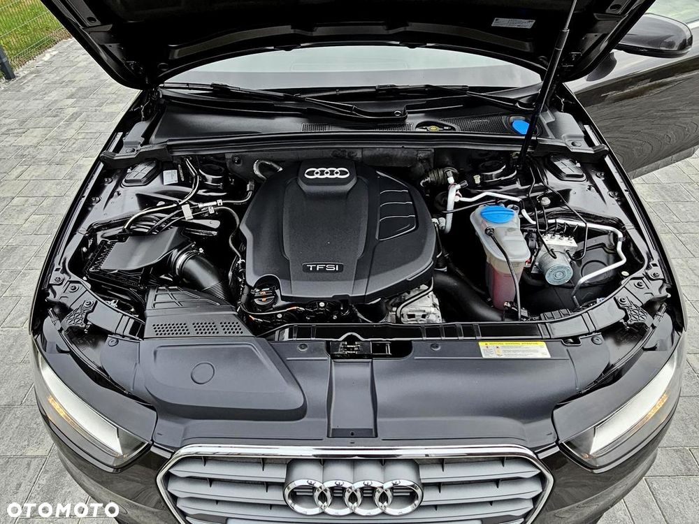 Audi A4 Limousine 1.8 TFSI Ambiente - 31