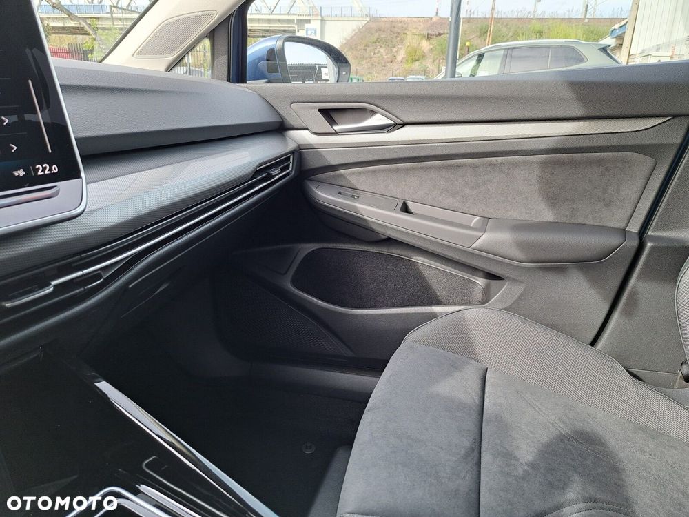 Volkswagen Golf Variant 1.5 eTSI mHEV Style DSG - 24