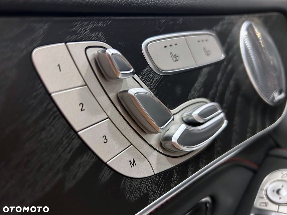 Mercedes-Benz GLC - 19