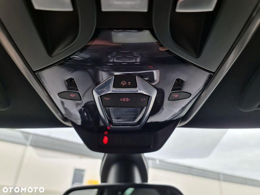 Citroën DS5 1.6 BlueHDi SoChic - 18