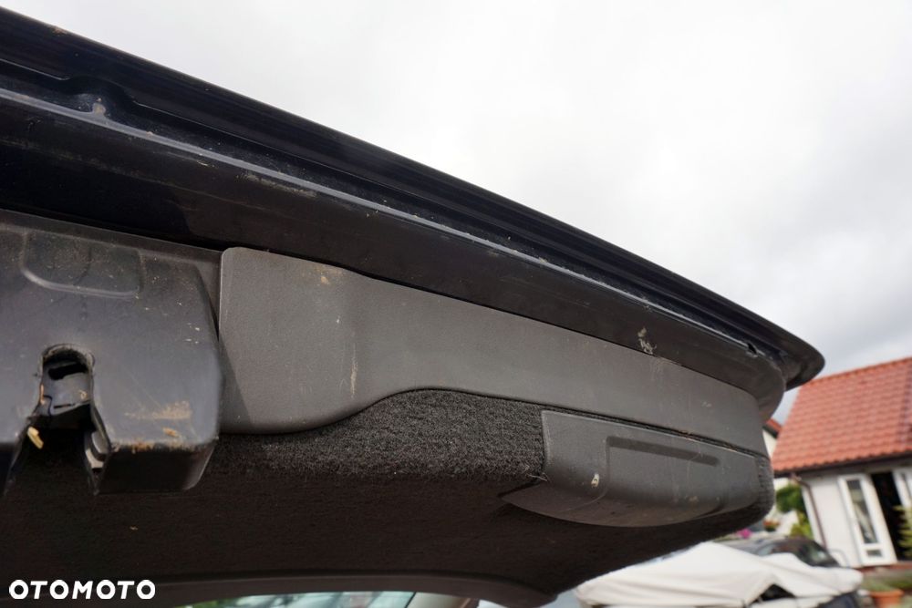 KLAPA BAGAŻNIKA TYLNA V50 LIFT KOMBI 452-46 LOTKA R-DESIGN CZARNY VOLVO 2007-2012 - 12