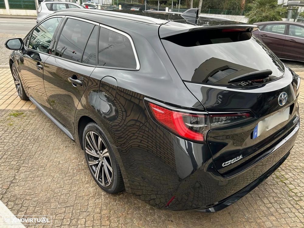 Toyota Corolla Touring Sports 1.8 Hybrid Comfort+P.Sport - 3