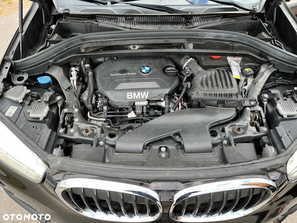 BMW X1 xDrive18d - 10