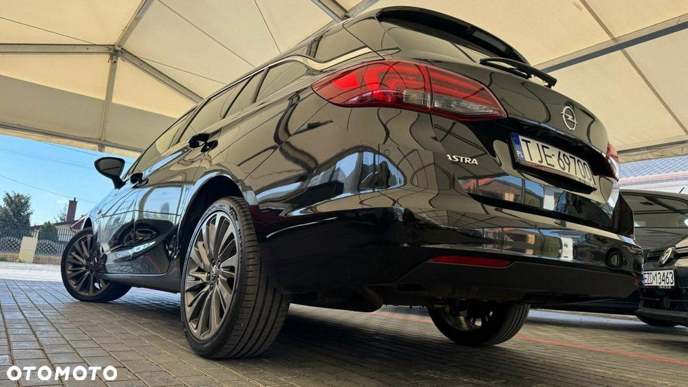 Opel Astra 1.6 D Start/Stop Dynamic - 22