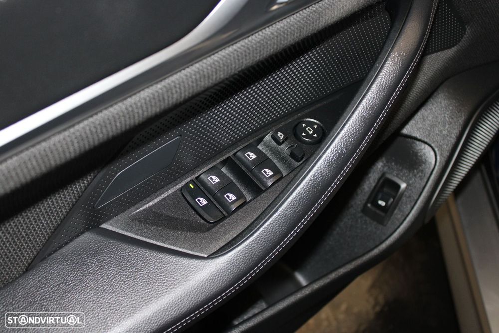 BMW i4 eDrive40 - 30