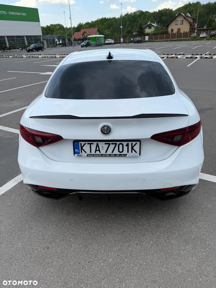 Alfa Romeo Giulia 2.0 Turbo Veloce Q4 - 9