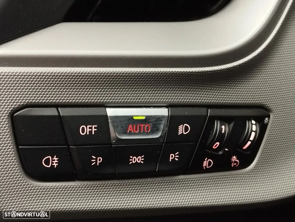 BMW 116 d Advantage Auto - 19