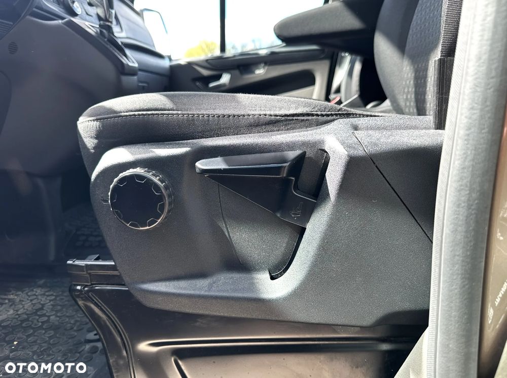 Ford Transit Custom - 26