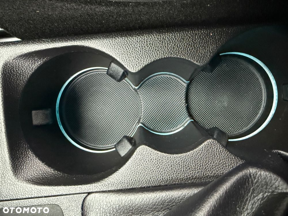 Ford Fiesta 1.0 EcoBoost Titanium X - 34