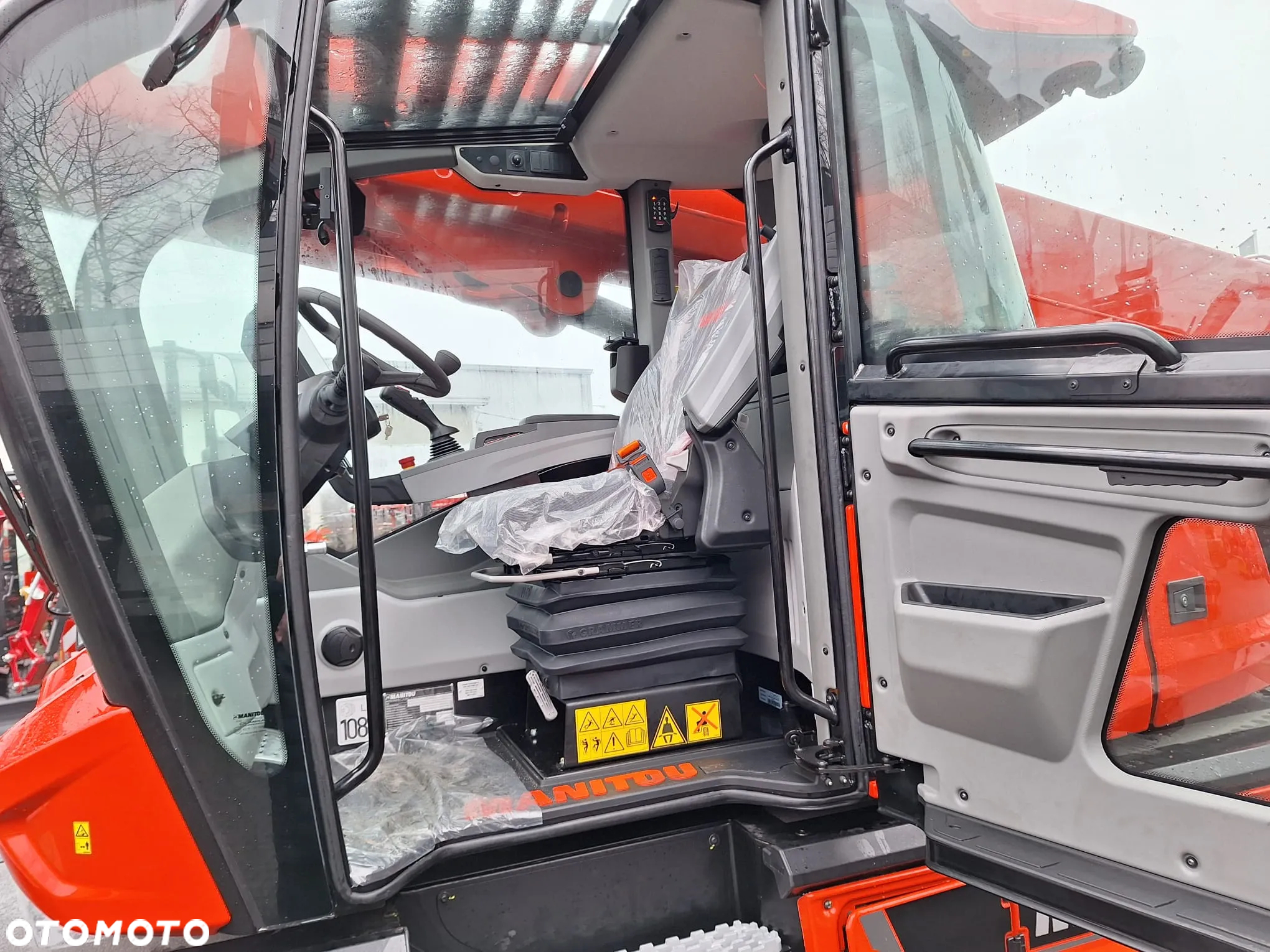 Manitou ładowarka teleskopowa obrotowa MRT 2660 Vision + - 7