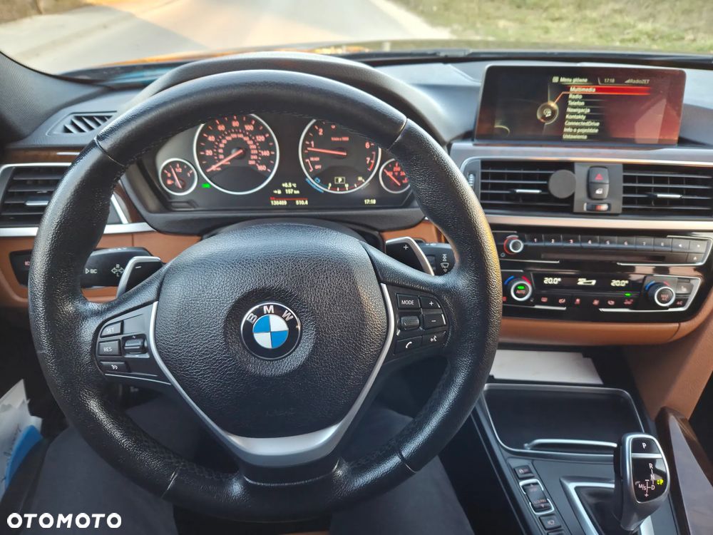 BMW Seria 3 328i Luxury Line - 18