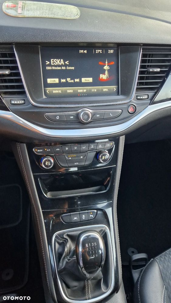 Opel Astra 1.4 Turbo Edition Sport - 29