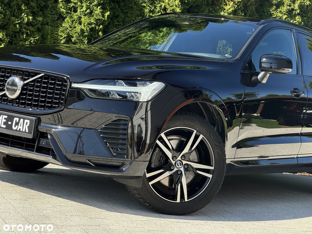 Volvo XC 60 B4 D AWD Plus Dark - 1