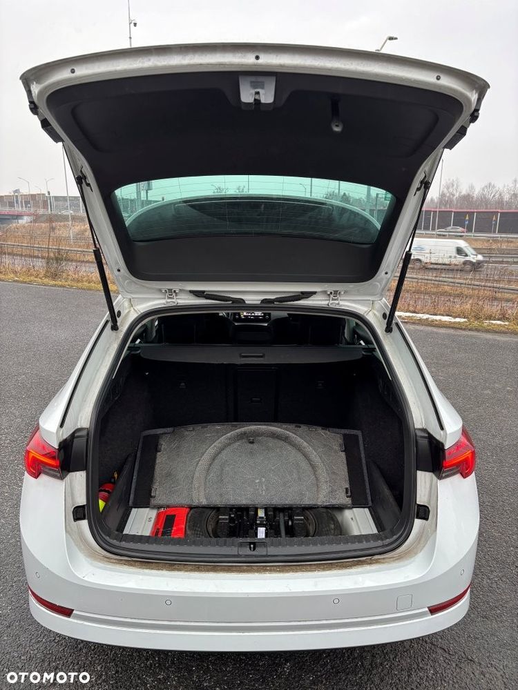 Skoda Octavia 2.0 TDI Ambition DSG - 11