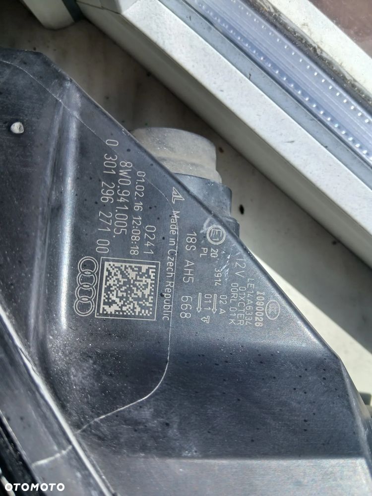 Audi A4 B9 8W Lampa Przednia lewa Xenon  8W0941005 - 6