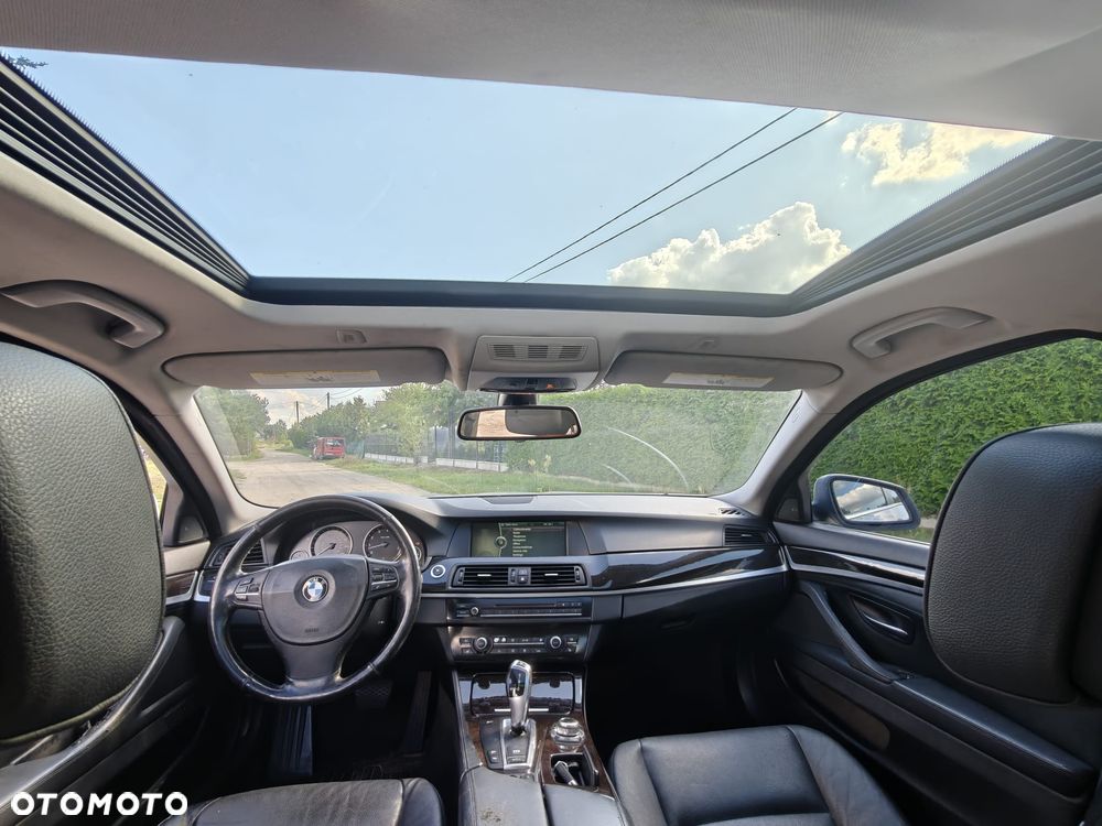 BMW Seria 5 535i xDrive Modern Line - 8