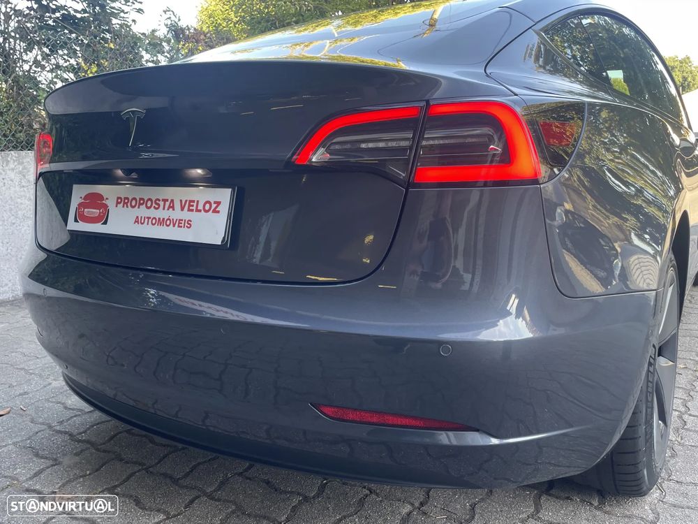 Tesla Model 3 RWD - 13