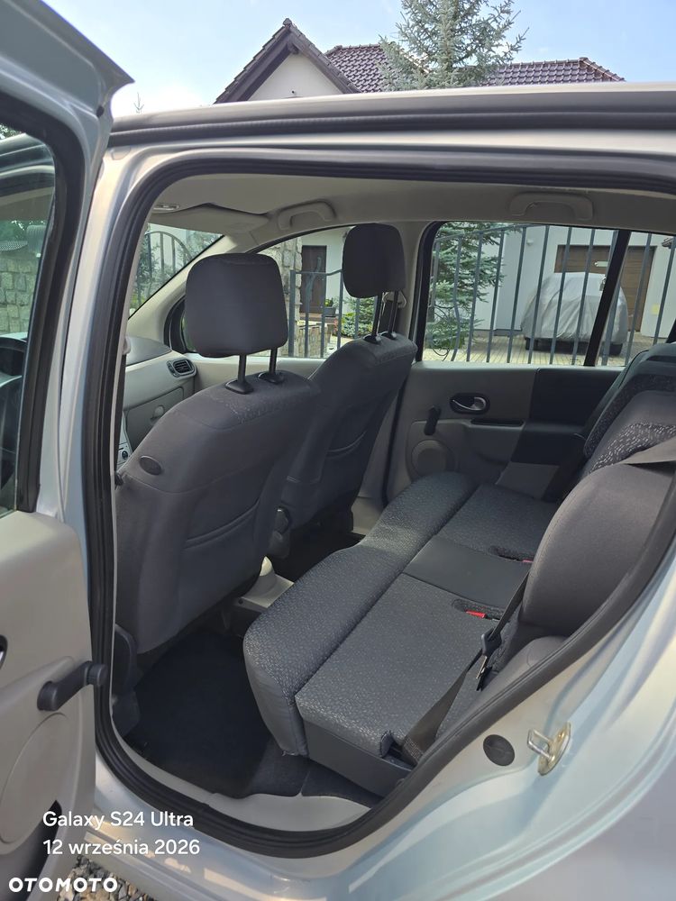 Renault Modus - 8