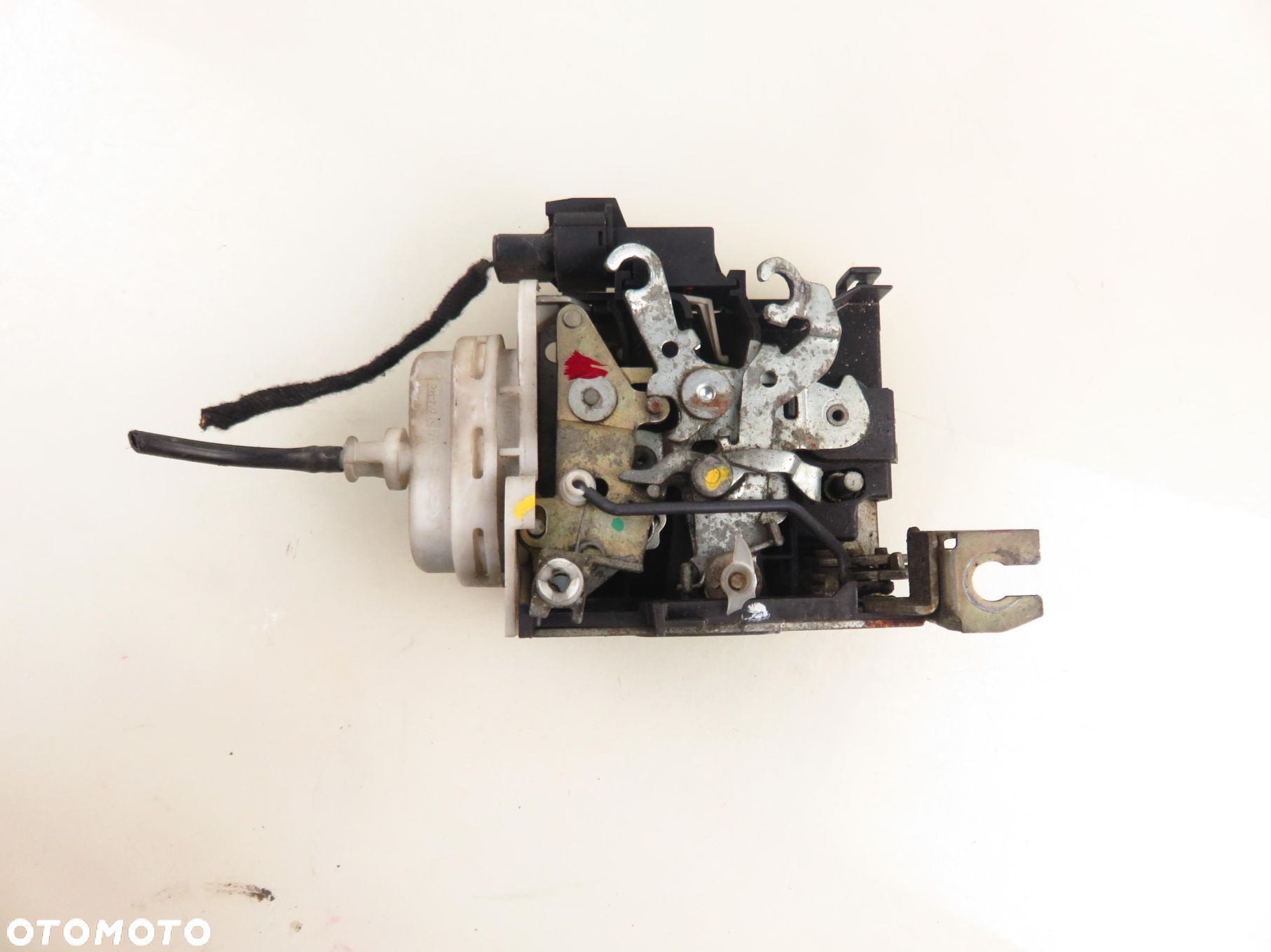 ZAMEK LEWY PRZEDNI AUDI A3 (8L1) 8L1837015A - 1