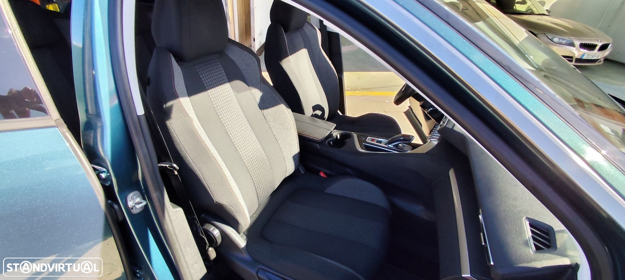 Peugeot 5008 1.6 BlueHDi Allure EAT6 - 16