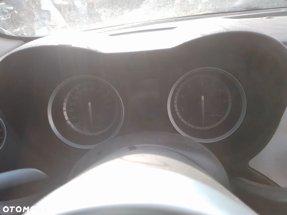 ALFA ROMEO 159 1.9 JTS  05-11   PAS PRZEDNI KOMPLETNY CHŁODNICE  802/B - 23