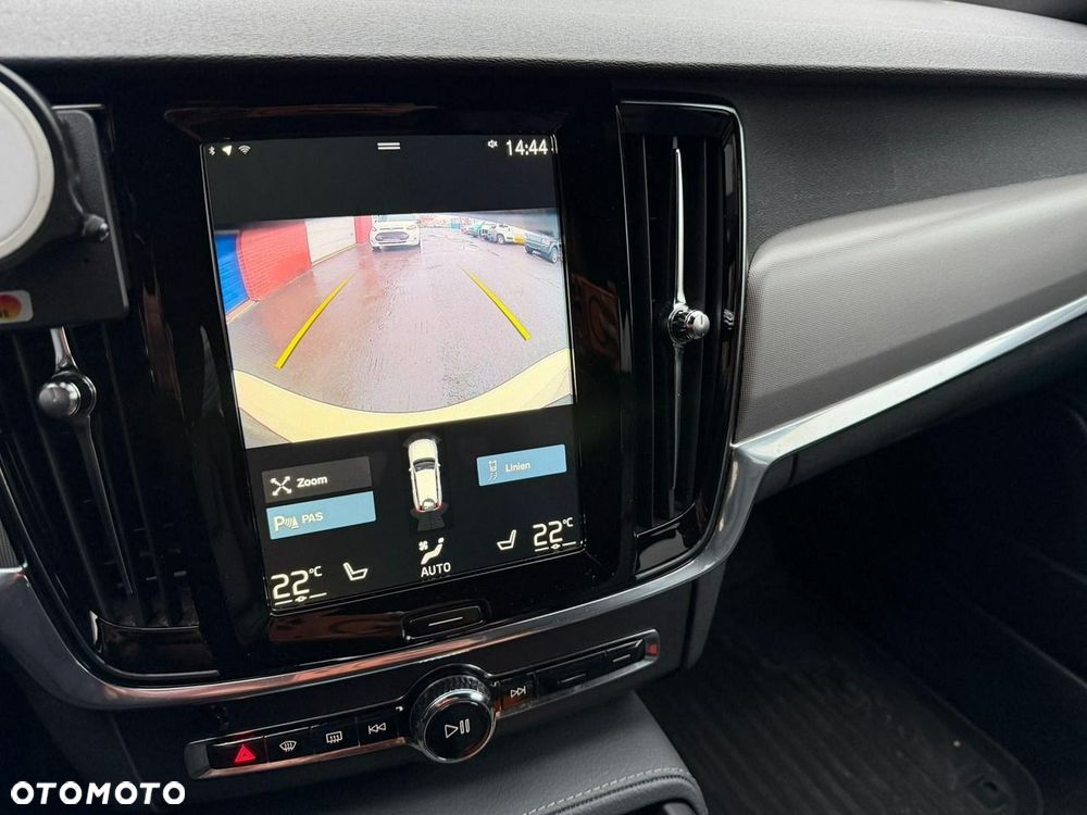 Volvo V90 - 16