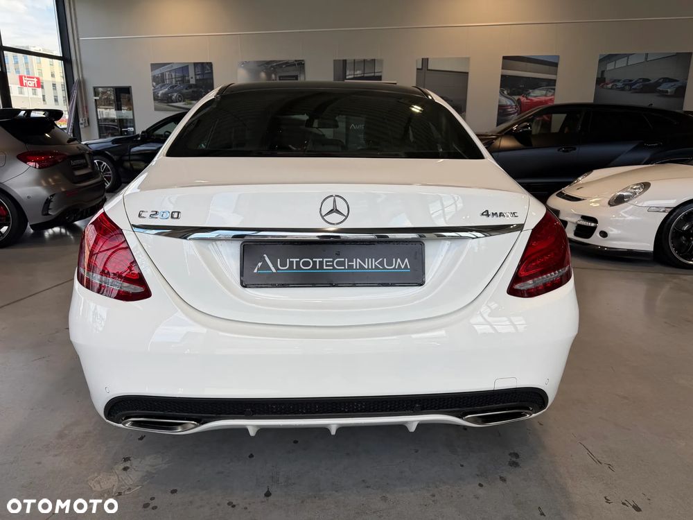 Mercedes-Benz Klasa C 200 4-Matic 9G-TRONIC - 7