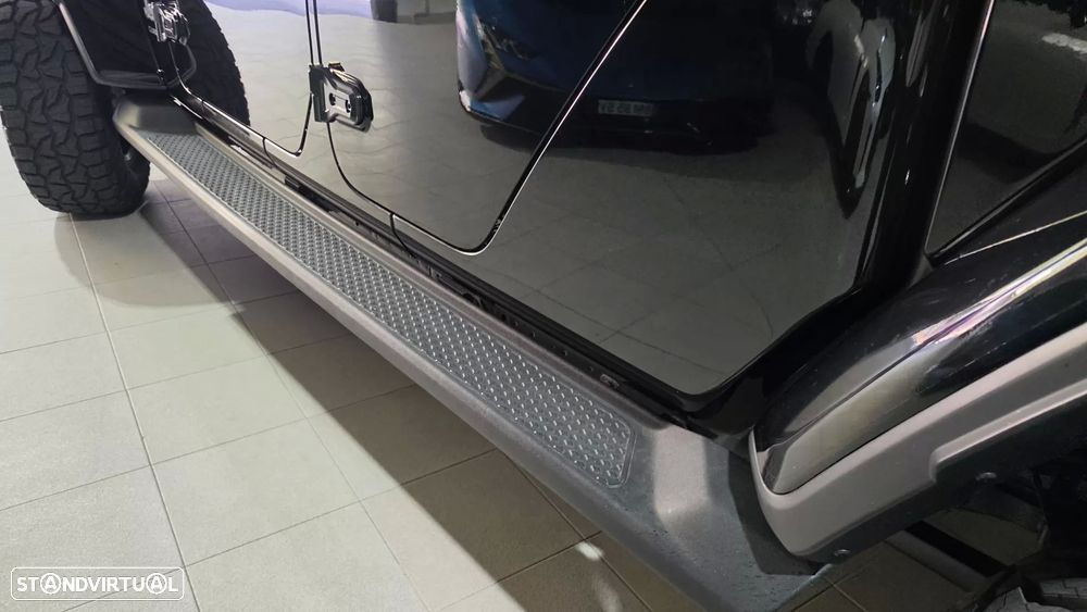 Jeep Gladiator 3.0V6 MultiJet AWD Auto Overland - 30