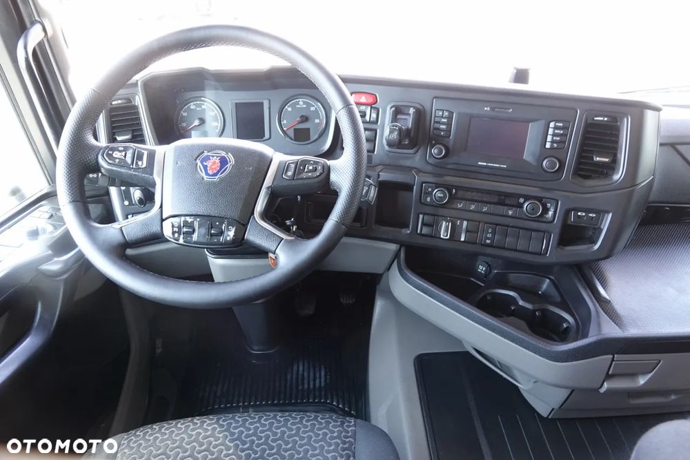 Scania R 450 / RETARDER / HYDRAULIKA / KLIMATYZACJA POSTOJOWA / OPONY 100% - 28