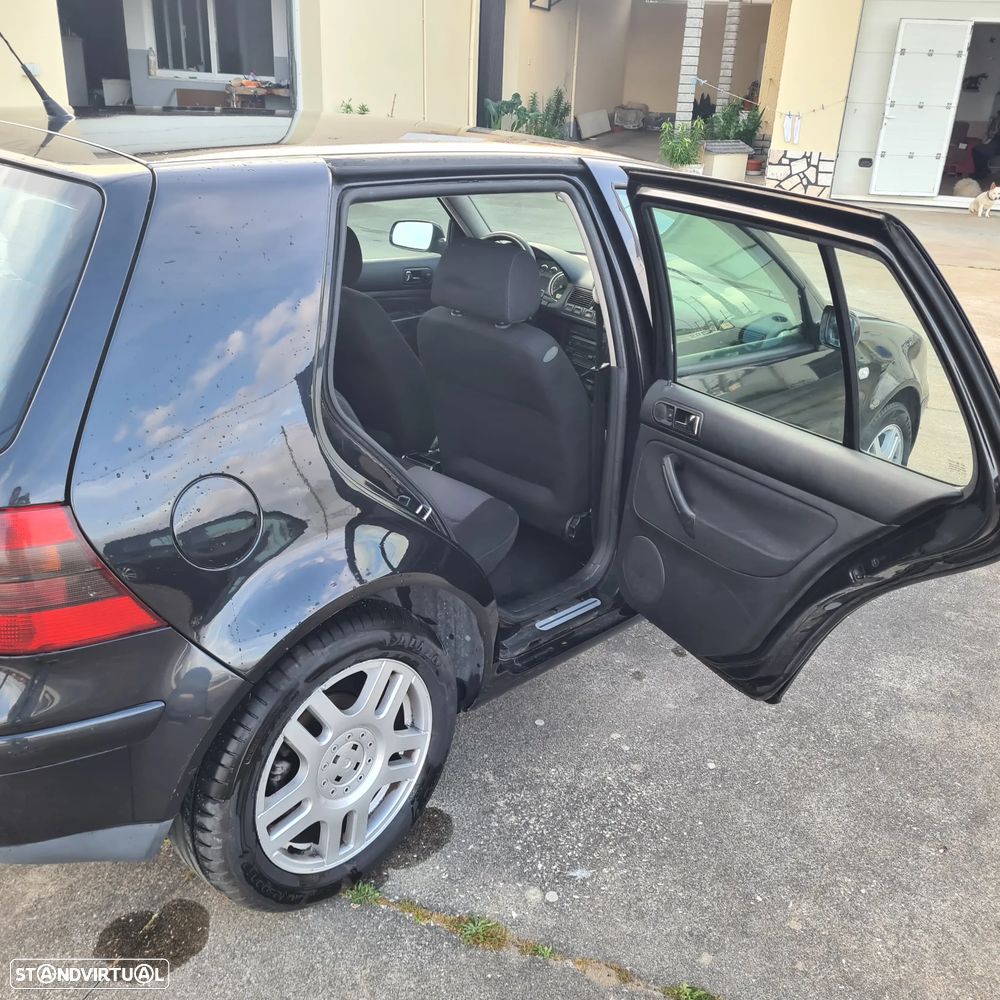 VW Golf 1.9 TDi Confortline - 6