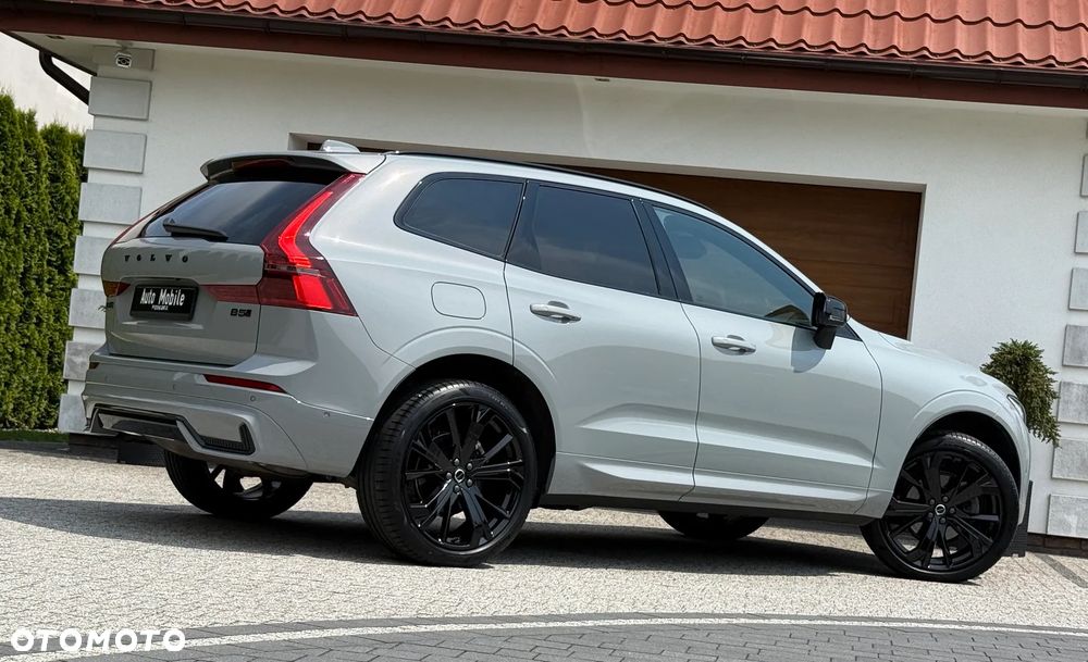 Volvo XC 60 B5 B AWD Plus Dark - 8