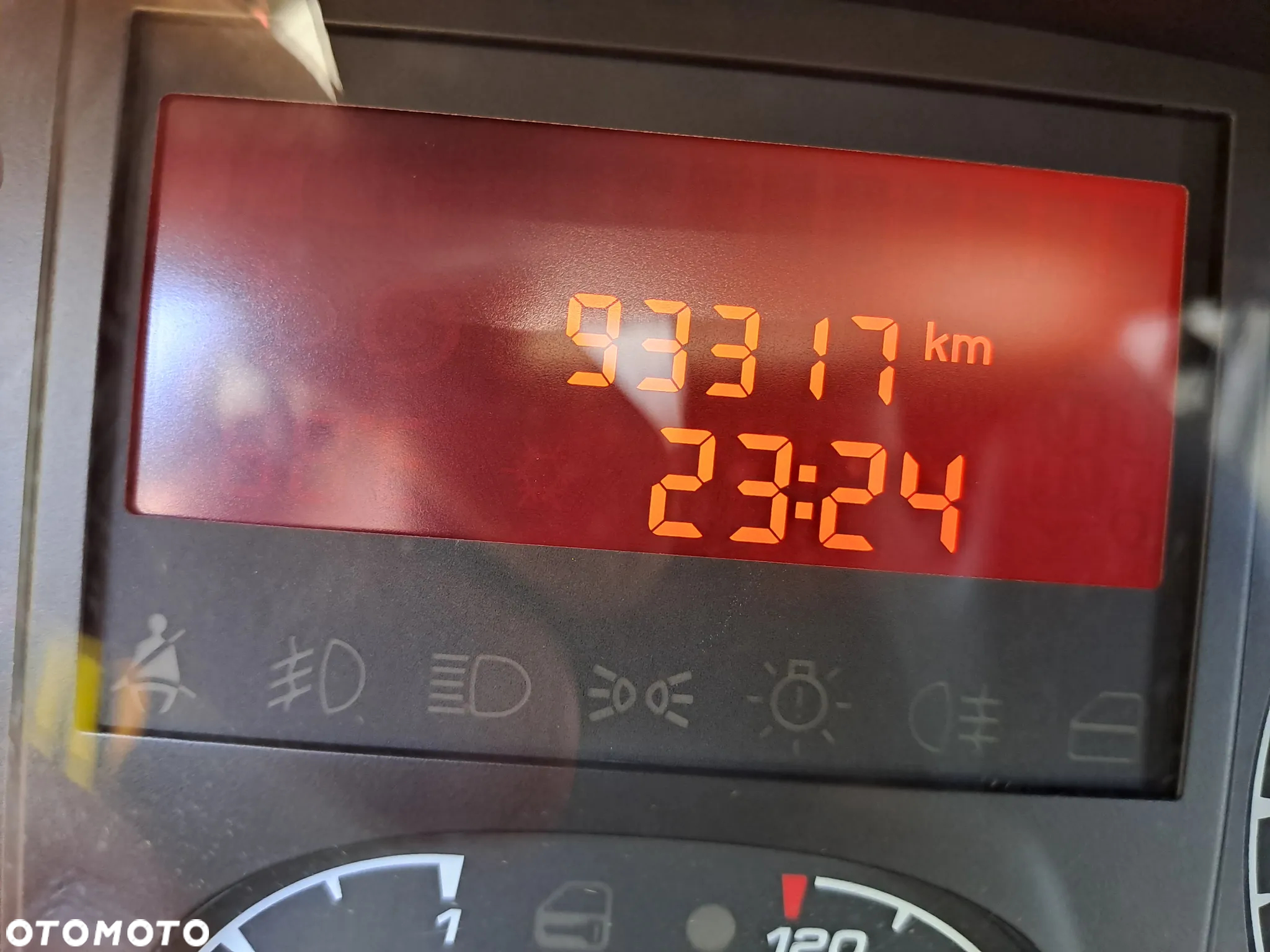 Iveco DAILY C 35S11 - 21