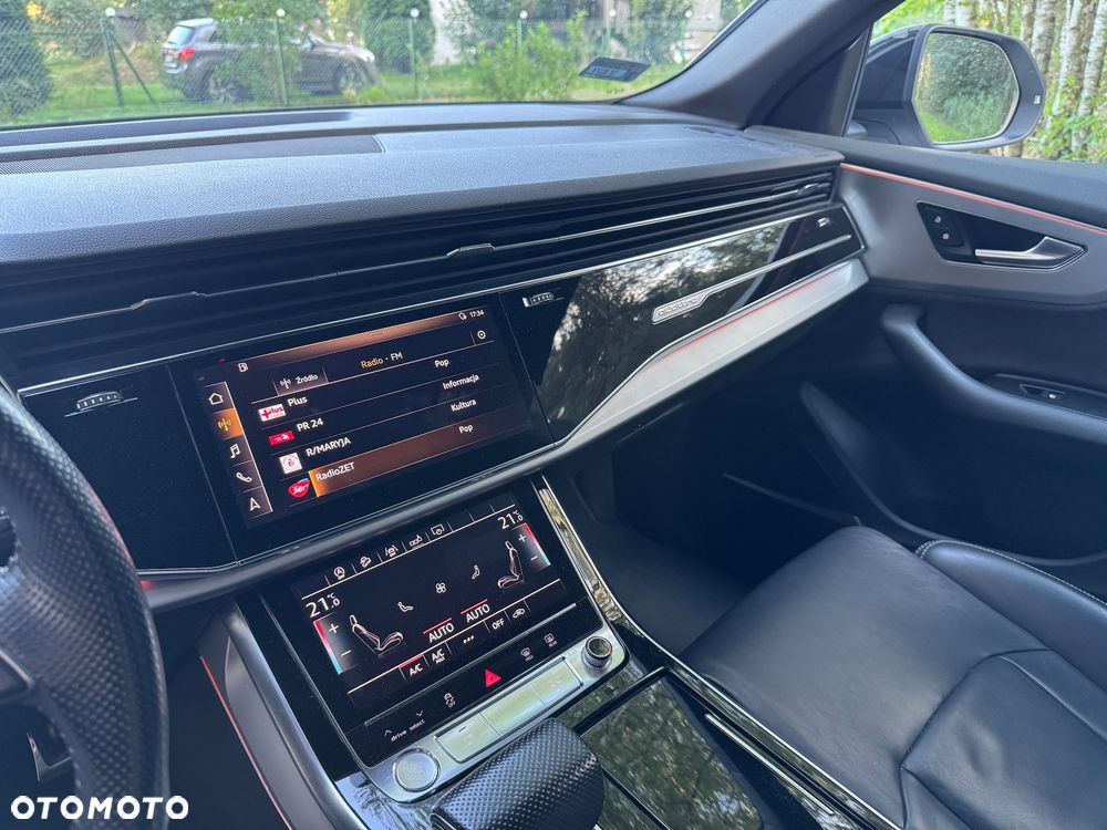 Audi Q8 - 18