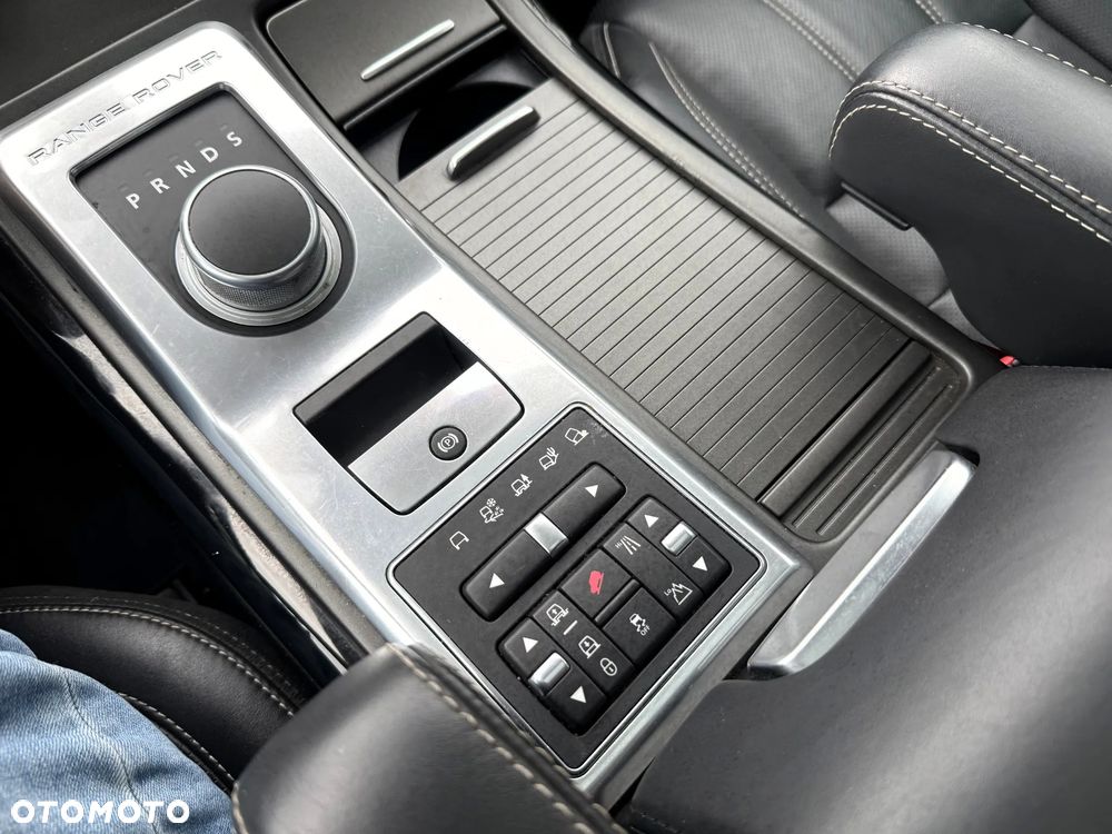 Land Rover Range Rover Sport SDV6 HSE - 12