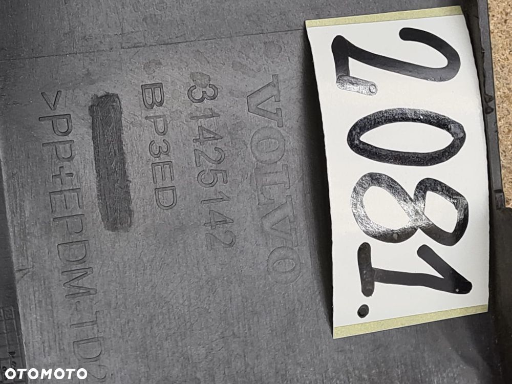 Volvo V90 S90 16-20r R-design 31425142 spoiler dokładka dolna zderzaka - 7