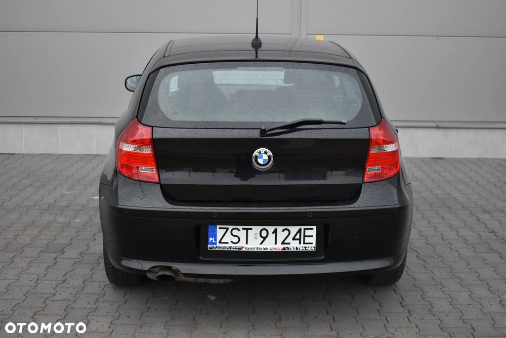 BMW Seria 1 116i - 29