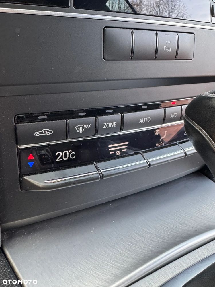 Mercedes-Benz Klasa E - 20