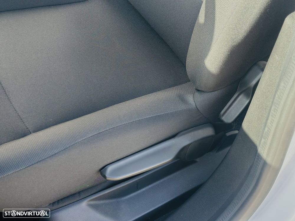 Dacia Sandero - 16
