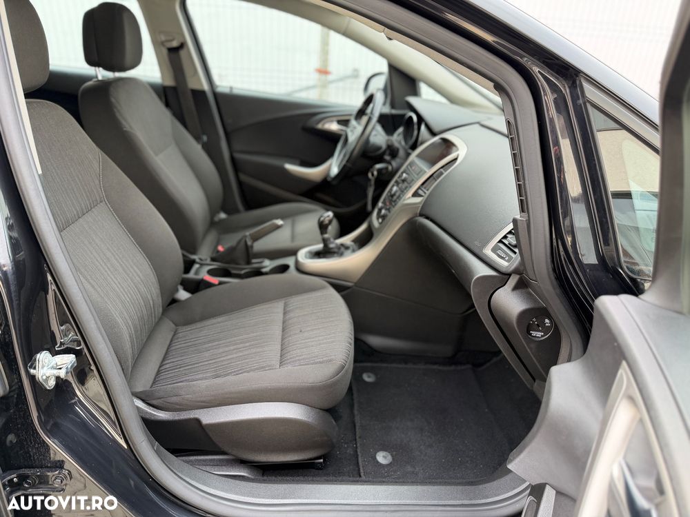 Opel Astra 1.7 CDTI Enjoy - 10