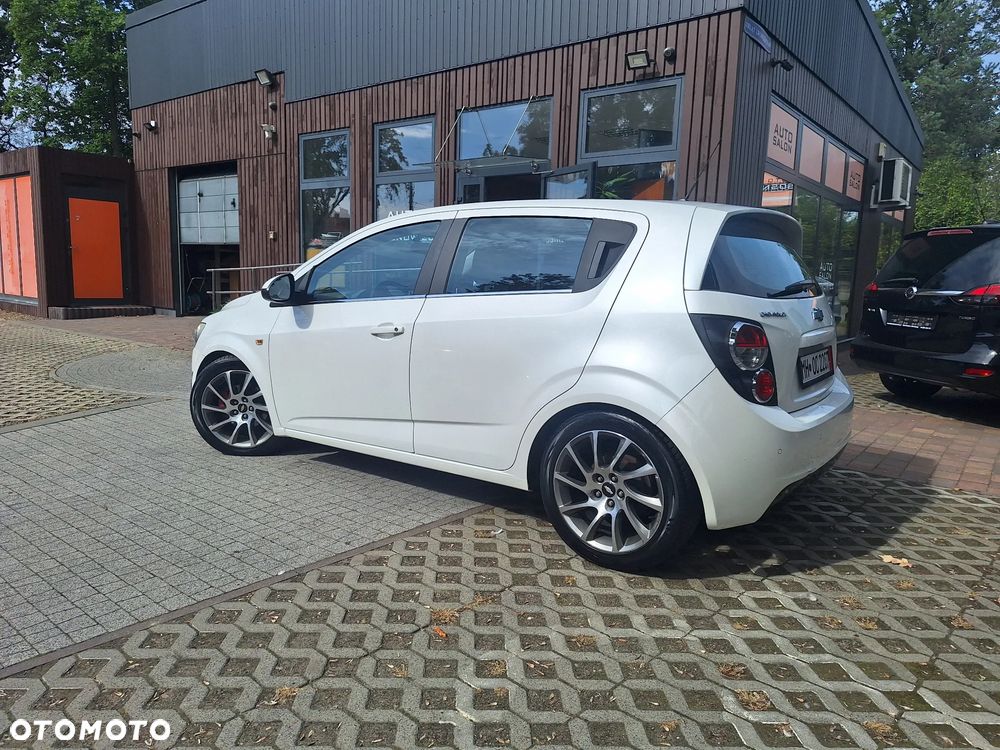 Chevrolet Aveo 1.6 LTZ - 3