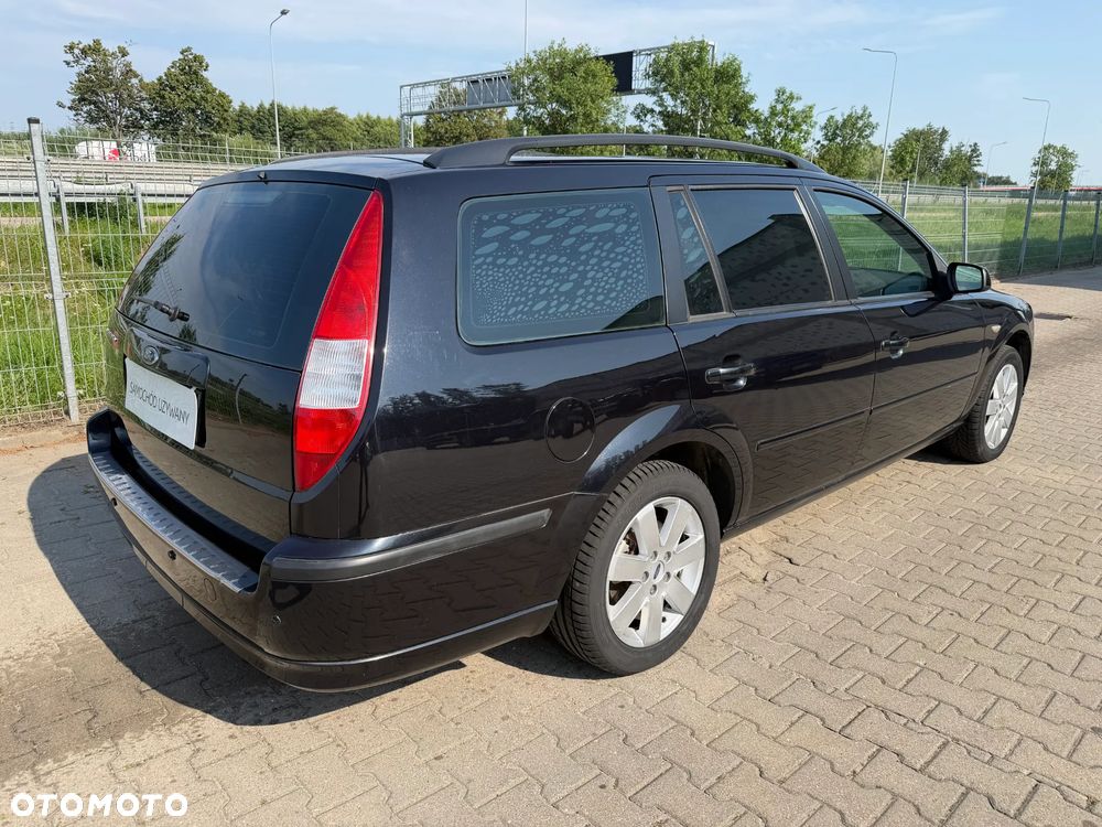 Ford Mondeo 1.8 Titanium - 4