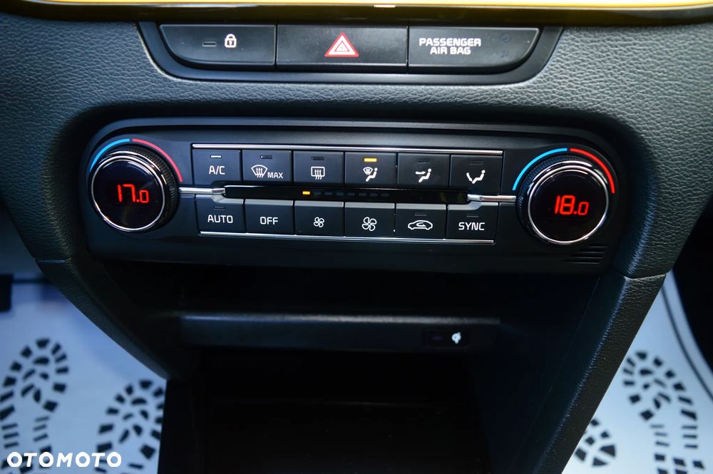 Kia XCeed 1.4 T-GDI OPF PLATINUM EDITION - 27