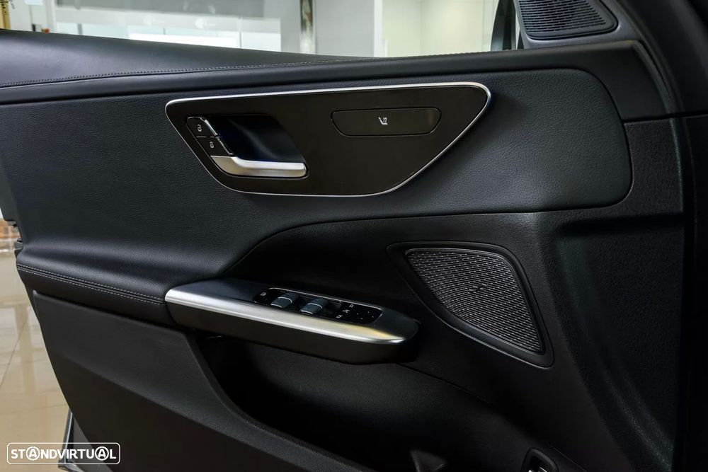 Mercedes-Benz C 300 de AMG Line - 20