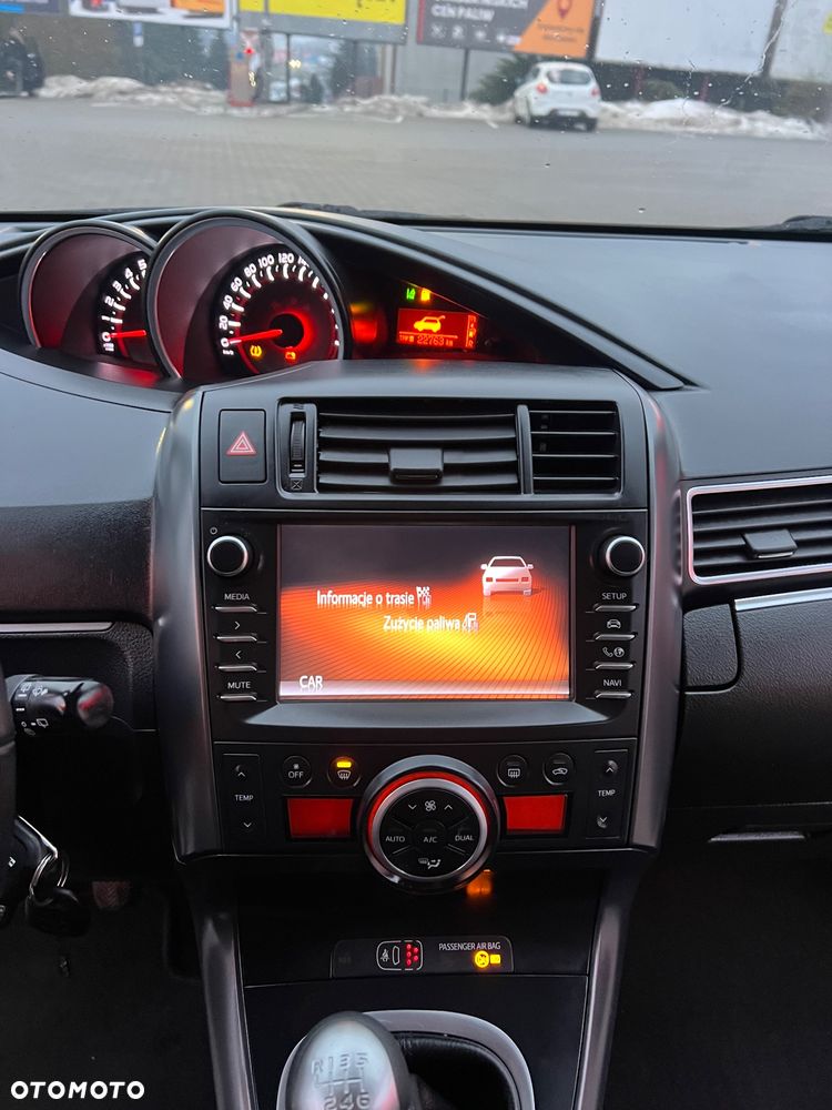Toyota Verso 1.8 Sol plus NAVI 7os - 13