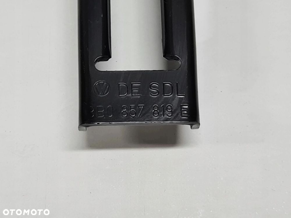 VW T5 MULTIVAN regulacja wysokości pasa mocowanie 3B0857819E - 2