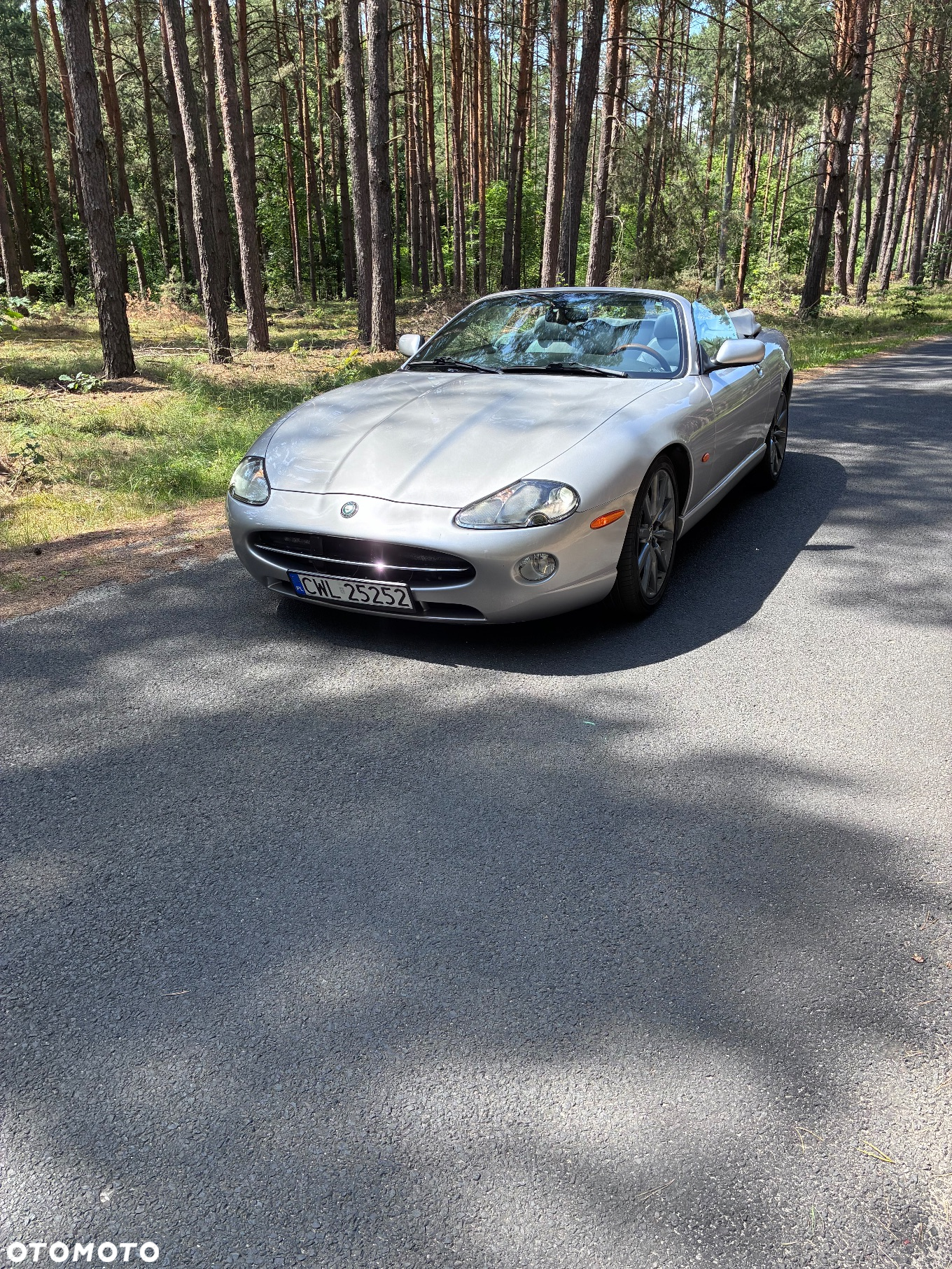 Jaguar XK8 Cabriolet - 34